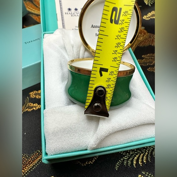 SOLD. Tiffany & Co Halcyon Days Enamels Samoset Resort MBNA 1994 Trinket Box - Picture 7 of 9